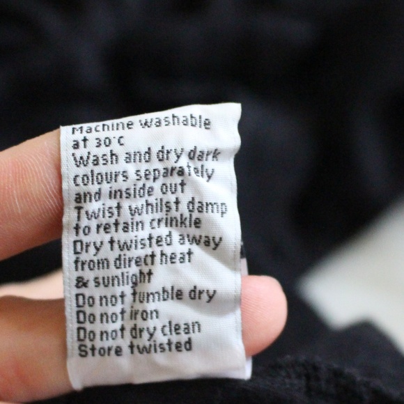 Boden, black long sleeve button down shirt - Picture 6 of 14